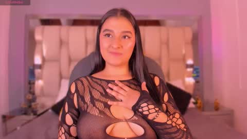  MARIA  online show from 12/17/25, 06:47