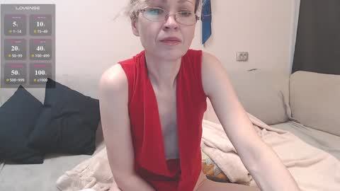 Mari online show from 01/25/25, 07:06