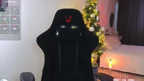 maria_shy_lii online show from 12/18/24, 08:20