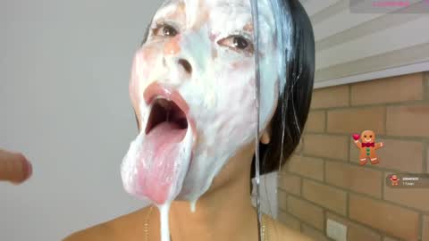 S O F I A  model independent online show from 12/04/24, 06:00