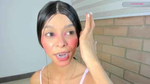 S O F I A  model independent online show from 12/18/24, 03:26