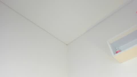 S O F I A  model independent online show from 02/02/25, 02:45