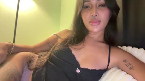 Maria online show from 01/14/25, 01:04