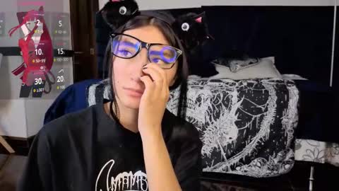 Maria online show from 10/16/25, 07:48