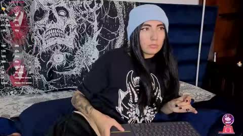 Maria online show from 10/21/25, 07:36