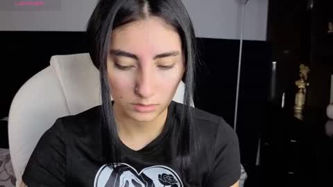 Maria online show from 11/11/25, 07:25