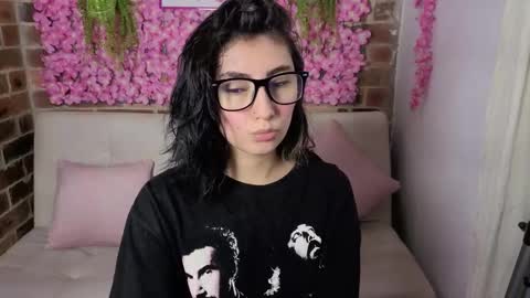 Snapshot of mariagh_ chatting on 03/21/26, 06:55 Maria online show from 03/21/26, 06:55