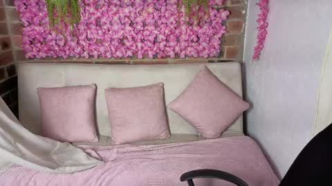 Snapshot of mariagh_ chatting on 04/04/26, 01:30 Maria online show from 04/04/26, 01:30