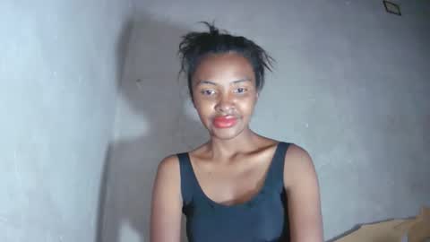 Snapshot of mariah586 chatting on 11/04/25, 11:04 Maria online show from 11/04/25, 11:04