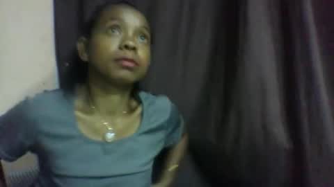 Snapshot of mariah642217 chatting on 05/18/26, 04:35 mariah642217 online show from 05/18/26, 04:35