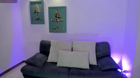 MARIA HERRERA  online show from 09/11/25, 08:53