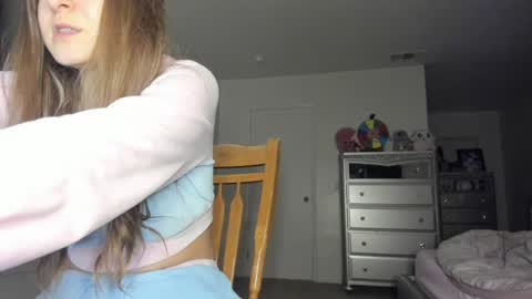 Snapshot of mariahpinkkitty chatting on 03/04/25, 02:38 Pinkkitty online show from 03/04/25, 02:38