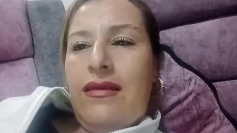 mariajose_1992 online show from 04/09/26, 12:54