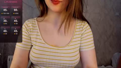 Snapshot of mariakiss_ chatting on 06/29/26, 10:15 Maria online show from 06/29/26, 10:15