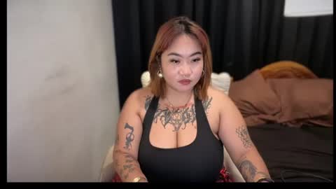 Snapshot of marialuxe chatting on 08/03/26, 04:33 MariaLuxe online show from 08/03/26, 04:33