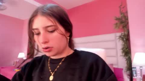 Mariam online show from 09/30/25, 03:00