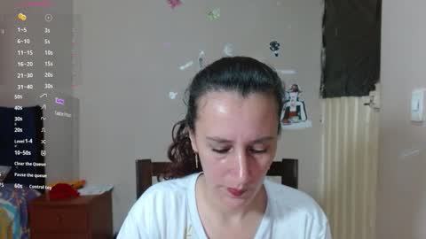 Snapshot of mariam_wish1 chatting on 03/21/26, 04:54 mariam_wish1 online show from 03/21/26, 04:54
