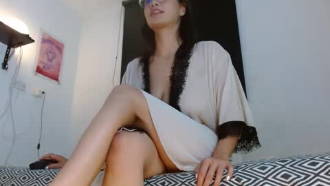 Snapshot of mariamcalad chatting on 01/29/25, 04:05 Mariam Calad online show from 01/29/25, 04:05