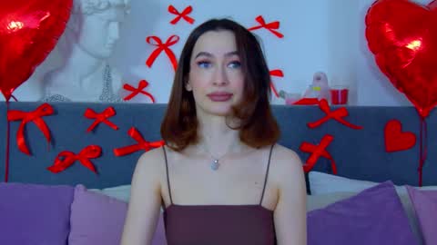 MariaMenson online show from 02/18/25, 10:25