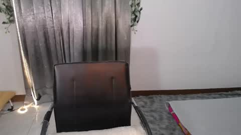 maria online show from 03/10/26, 08:14