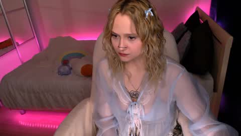 Maria online show from 01/03/25, 04:06