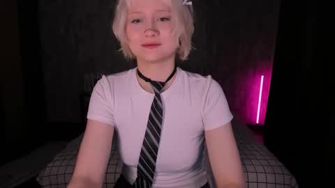 Maria online show from 09/29/25, 10:47