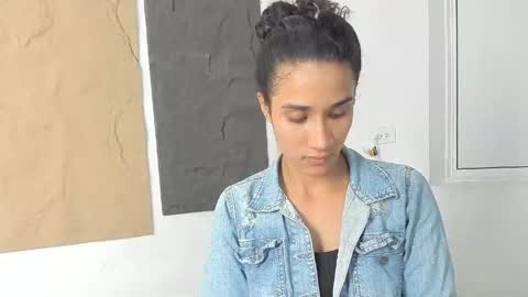 Snapshot of marian_rios chatting on 05/27/26, 10:56 Marian online show from 05/27/26, 10:56