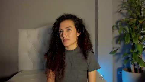 Marian online show from 01/15/25, 04:04