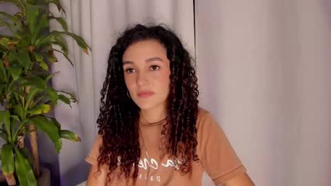 Marian online show from 01/25/25, 02:15