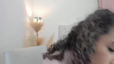 Marian online show from 09/17/25, 12:01