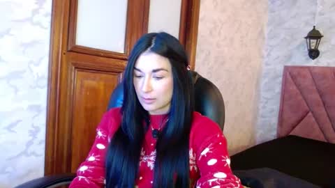 Mariana online show from 12/05/25, 12:47