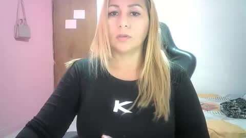 Snapshot of mariana995649 chatting on 02/27/26, 02:06 mariana995649 online show from 02/27/26, 02:06