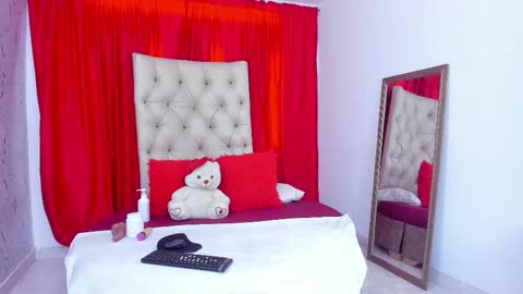 Snapshot of mariana_16_ chatting on 12/02/25, 05:08 mariana_16_ online show from 12/02/25, 05:08