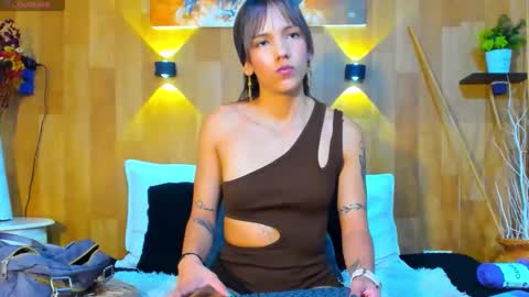 Snapshot of mariana_aangel chatting on 05/14/26, 04:03 Mariana Angel online show from 05/14/26, 04:03