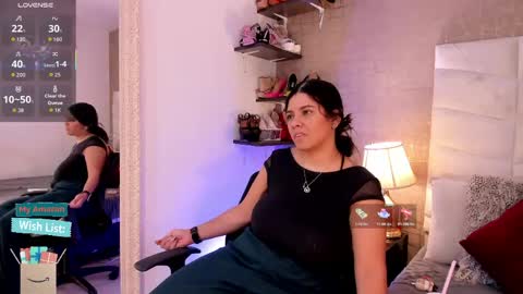 Snapshot of mariana_c chatting on 04/23/26, 02:52 Mar y online show from 04/23/26, 02:52