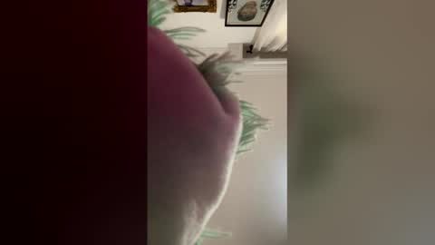 Snapshot of mariana_c chatting on 06/11/26, 02:15 Mar y online show from 06/11/26, 02:15