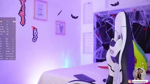 Snapshot of mariana_monroe04 chatting on 10/26/25, 06:58 Mariana online show from 10/26/25, 06:58