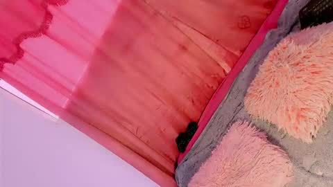 Mariana online show from 09/11/25, 12:38