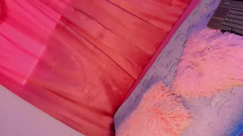 Mariana online show from 09/24/25, 12:08