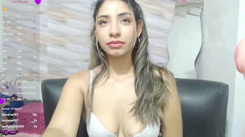 Mariana turner online show from 12/24/24, 05:05