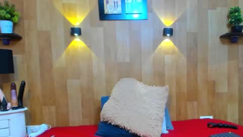 Snapshot of marianaa_aangel chatting on 03/05/25, 11:27 Mariana Angel online show from 03/05/25, 11:27