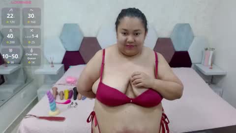 Snapshot of marianabbw_ chatting on 04/28/26, 04:34 mariana online show from 04/28/26, 04:34