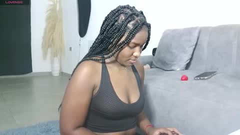marianaee online show from 09/23/25, 06:05