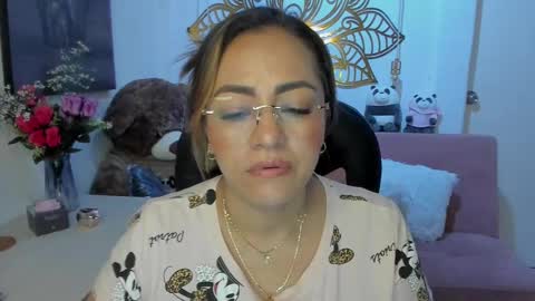 Mariana Lopez online show from 02/12/25, 06:08