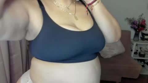 Mariana Lopez online show from 03/07/25, 02:36