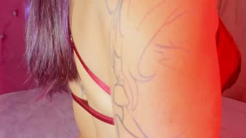 Snapshot of marianawlls chatting on 11/15/25, 01:03 mariana williams online show from 11/15/25, 01:03