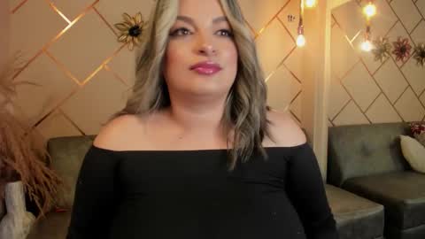 Snapshot of marianeporter_ chatting on 03/26/26, 01:22 marianeporter online show from 03/26/26, 01:22