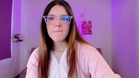 mariangeel_ online show from 01/25/25, 03:20