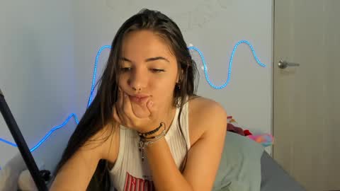 Mariangel online show from 01/04/25, 02:46