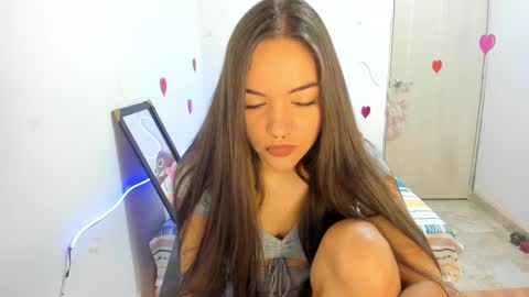 Mariangel online show from 02/24/25, 09:41